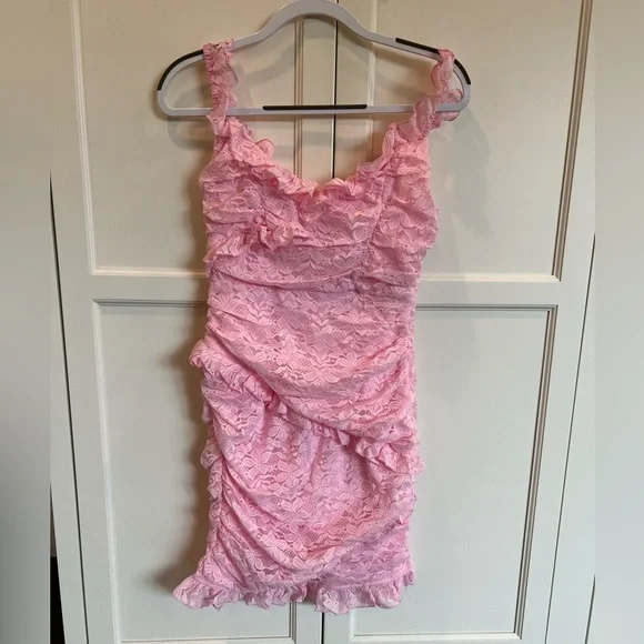 Selfie Leslie dress size L. Pink. New with tags. - Picture 1 of 4